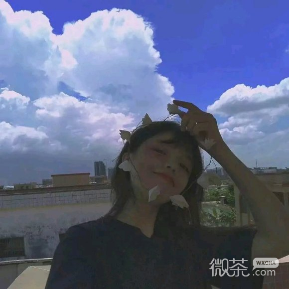 最潮深沉阳光微信女生头像