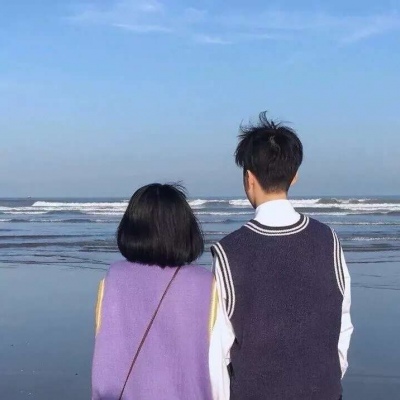 一对两张的微信真人情侣头像