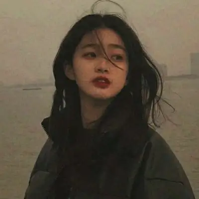 好看有气质的微信文艺范女生头像