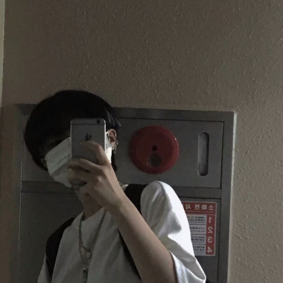 最潮迷人时尚微信男生头像