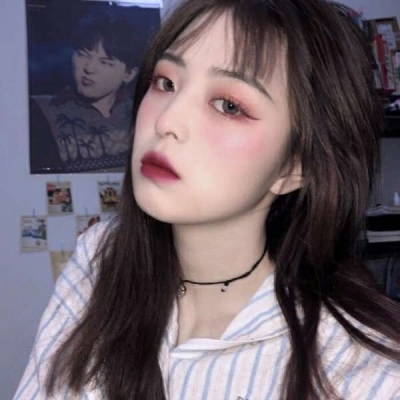 可爱卖萌的微信好看小姐姐头像