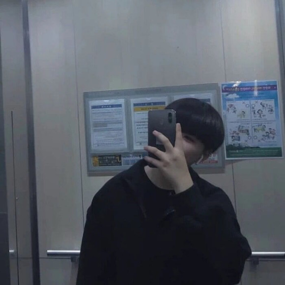 最潮迷人时尚微信男生头像