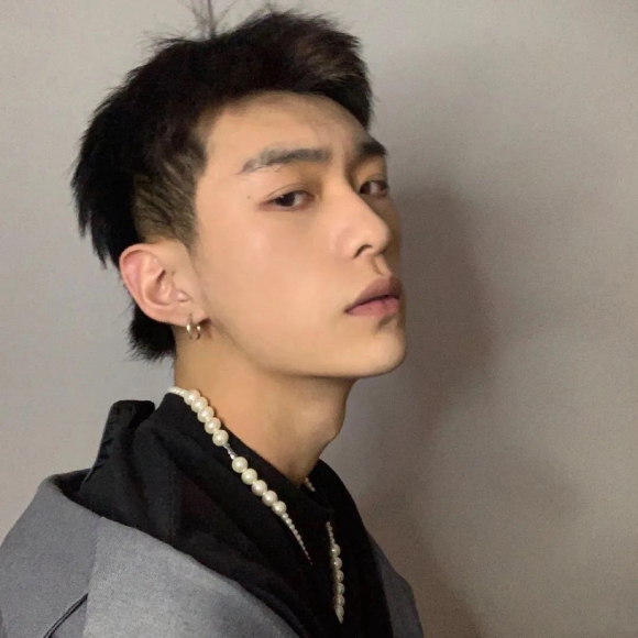 微信快手帅气性感最潮男生头像