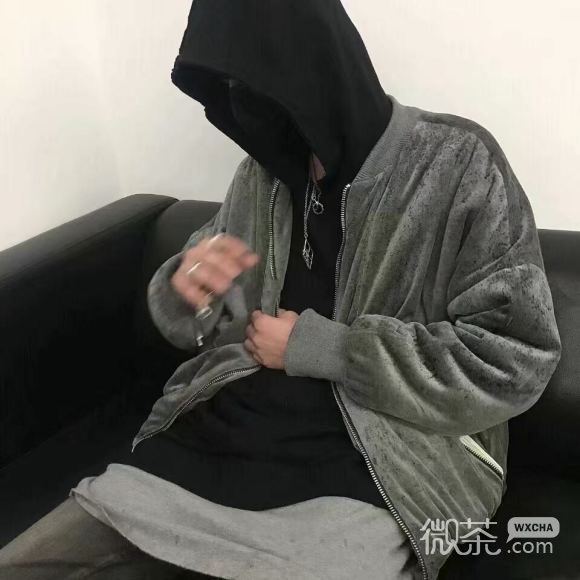最潮洒脱微信男生头像