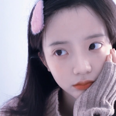 可爱卖萌的微信好看小姐姐头像