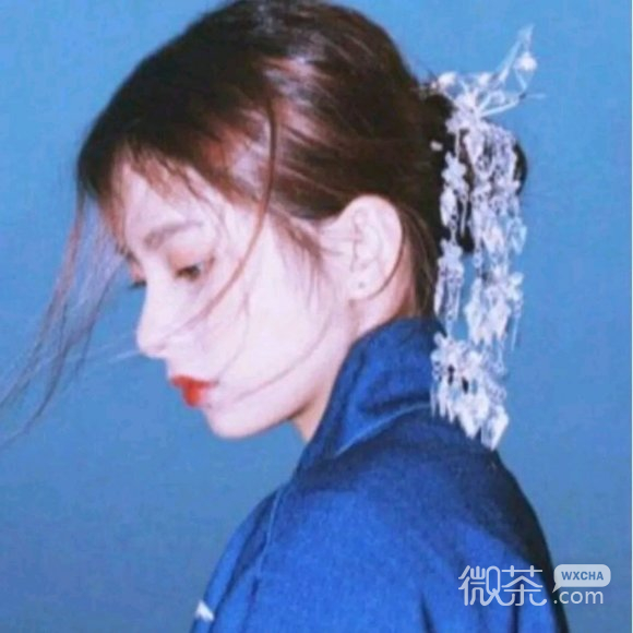 微信酷酷的气质阳光女生头像