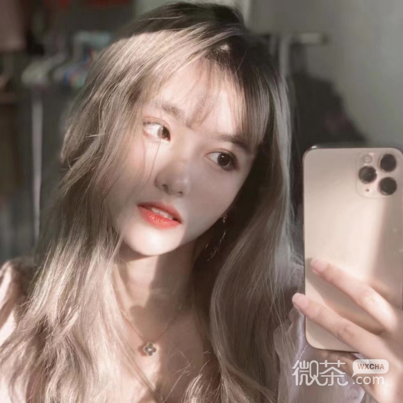 深沉沧桑最潮微信女生头像