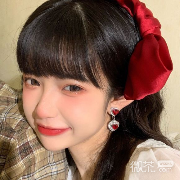 深沉沧桑最潮微信女生头像
