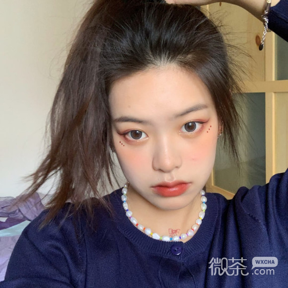 文艺深沉网红女生头像