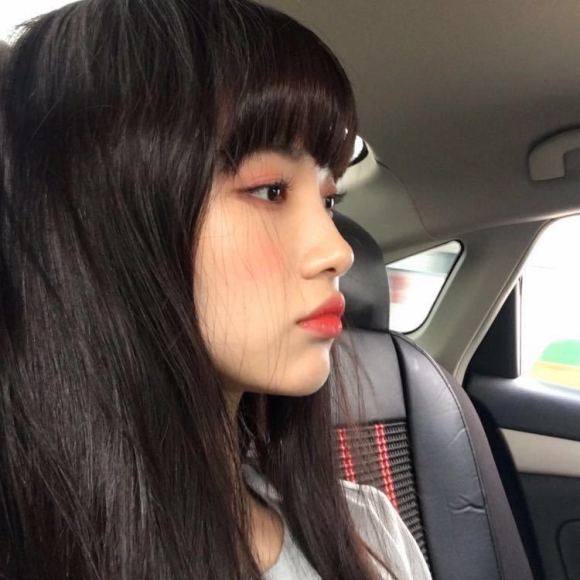 微信最潮俏皮阳光抖音女生头像