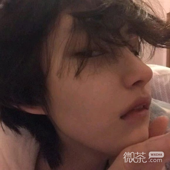 最潮帅气性感微信男生头像