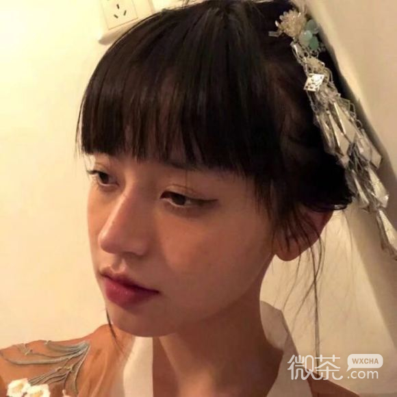 微信阳光清纯女生头像