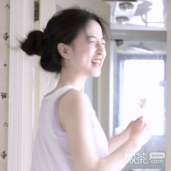 微信文艺成熟最潮女生头像