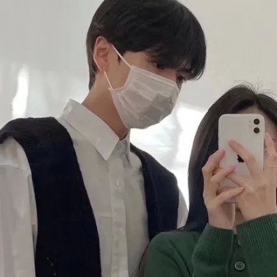 一对两张真人潮流恩爱情情侣头像