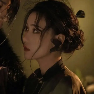 一对两张真人潮流恩爱情情侣头像