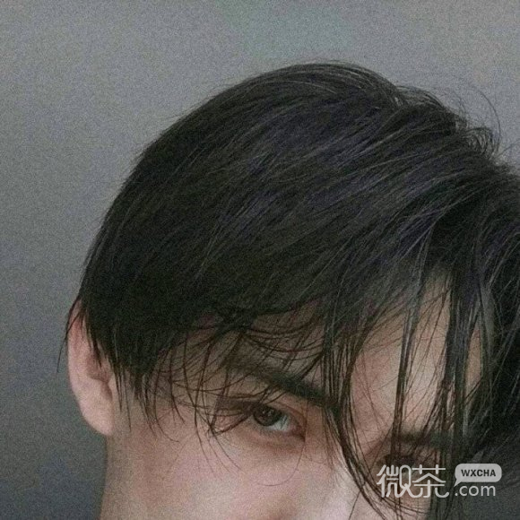微信最潮清新性感男生头像