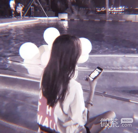 长发文艺时尚最潮微信女生头像
