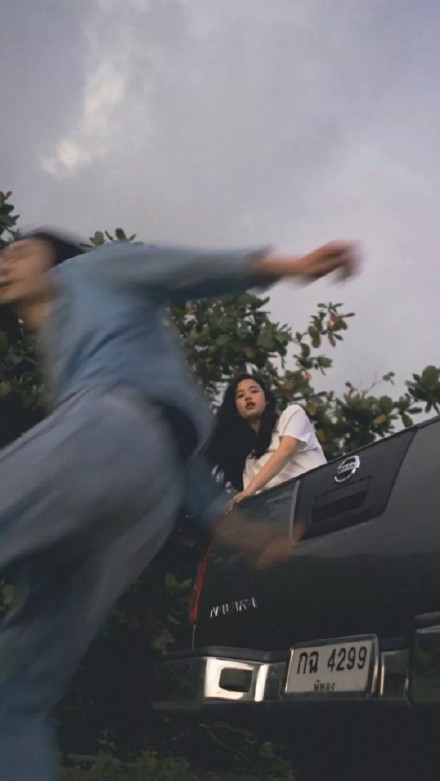 唯美高清人物风景聊天壁纸