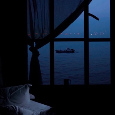 深蓝色夜生风景背景图