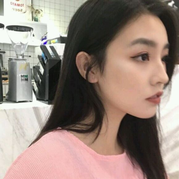 沧桑佛系长发成熟女生头像