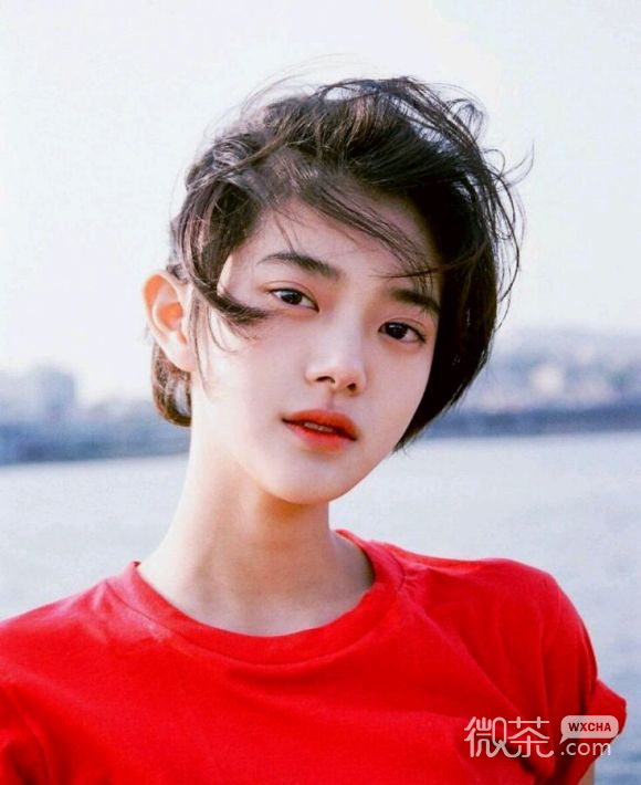 微信小清新时尚长发女生头像