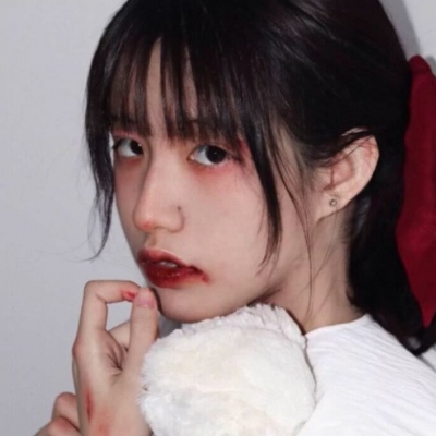 纯净白色系女头