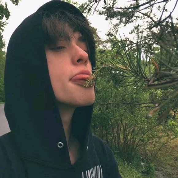 微信帅气暖男男生头像