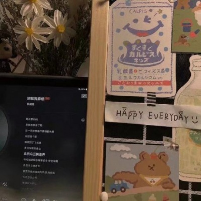 文艺暗黑色朋友圈配图