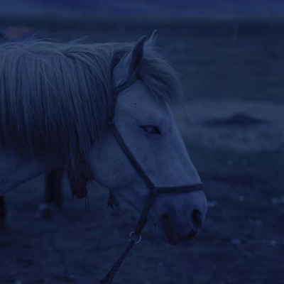 唯美蓝色风景线微信背景图