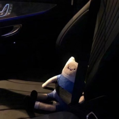 文艺暗黑色朋友圈配图