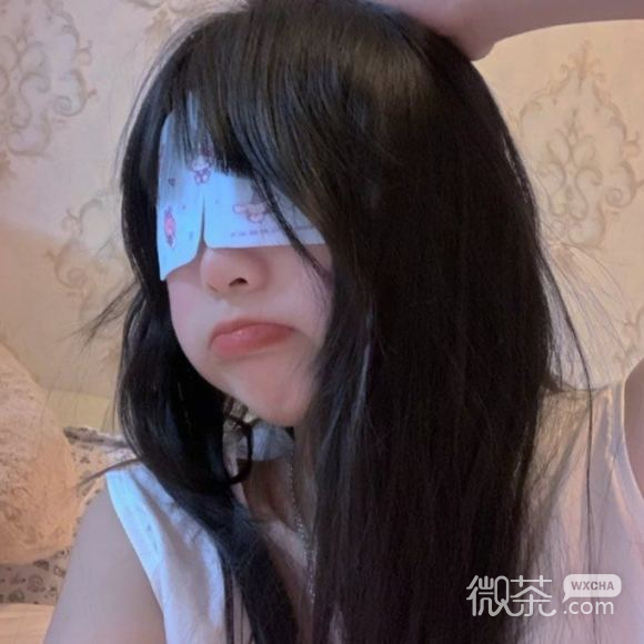 微信文艺长发成熟时尚女生头像