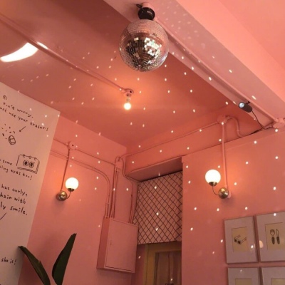 浓情蜜意仙女背景图