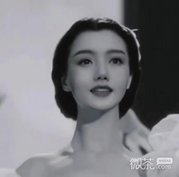 微信酷酷的迷人女生头像