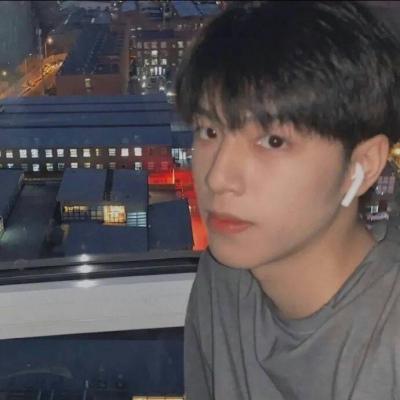忧郁系禁欲微信男头