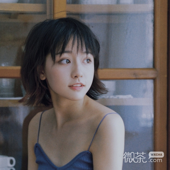 微信酷酷的迷人女生头像