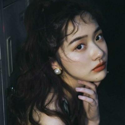 气质高冷经典成熟微信女头