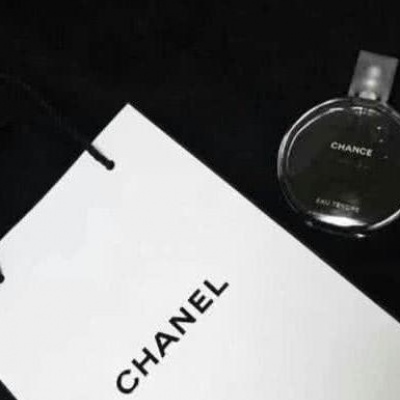 火爆全网的丧气系列背景图