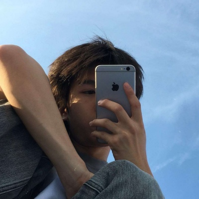 优质逗比帅气男生头像