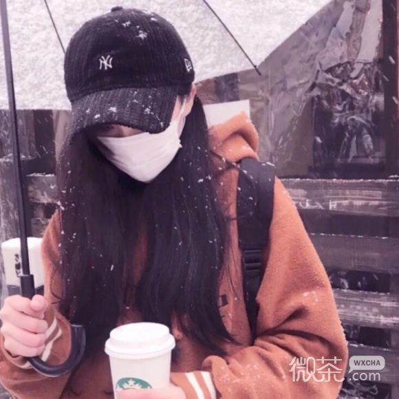 微信长发性感阳光女生头像