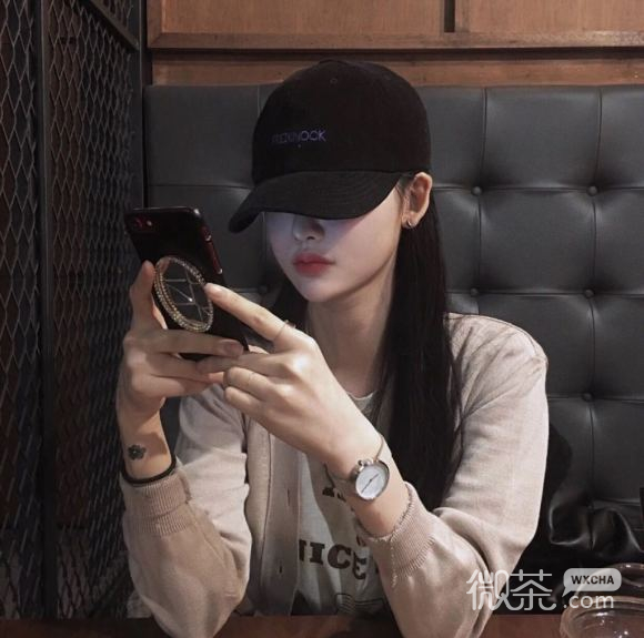 微信长发性感阳光女生头像