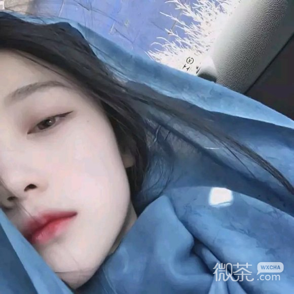 微信简单文艺时尚女生头像