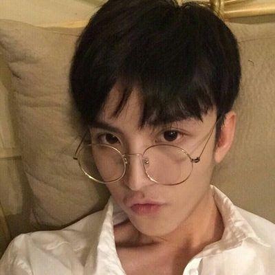 高冷伤感成熟真人男头