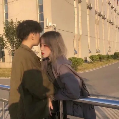 真人唯美意境一对微信情头