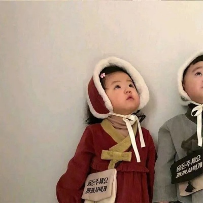 萌娃动漫一对两张可爱微信情头