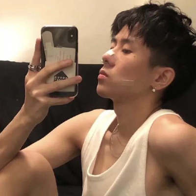 高冷超拽霸气猛男头像