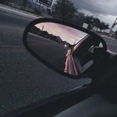 ins唯美伤感风背景图