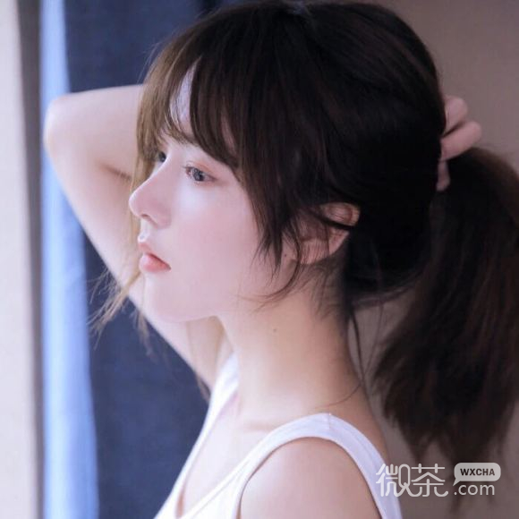 成熟文艺深沉阳光女生头像