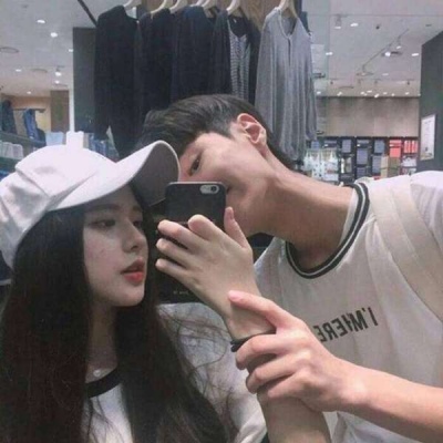 真人一对两张清新可爱情头