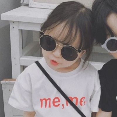 小盆友可爱真人情侣头像