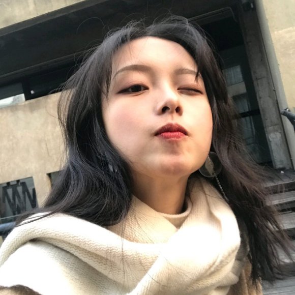 文艺清纯性感微信女生头像